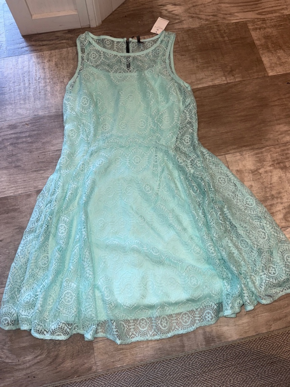 Vanity Mint Lace Sleeveless Mini Dress